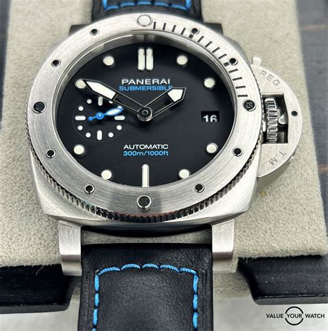 Panerai Luminor Submersible PAM 00973 .